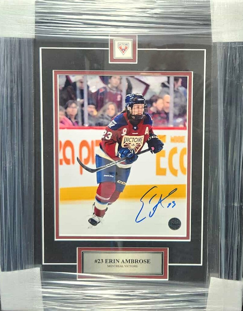 Erin Ambrose Signed & Framed 8x10 Photo – Montréal Victoire