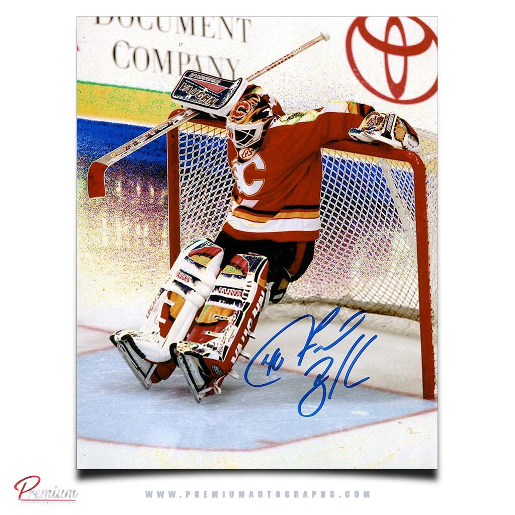 Fred Brathwaite New Jersey Devils Autographed 8x10 Warming Up