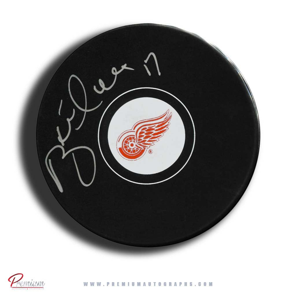 Brett Hull Detroit Red Wings Autographed Puck