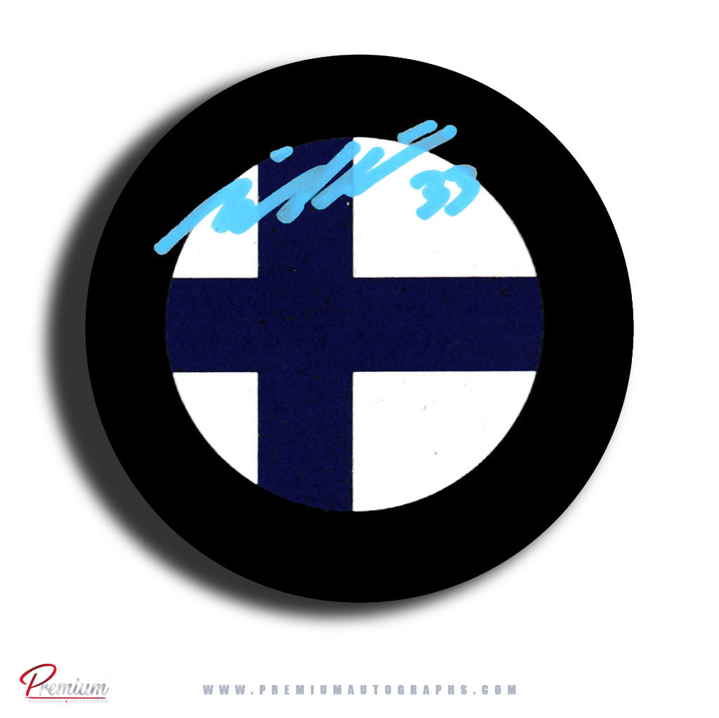 Michelle Karvinen Team Finland Autographed Puck