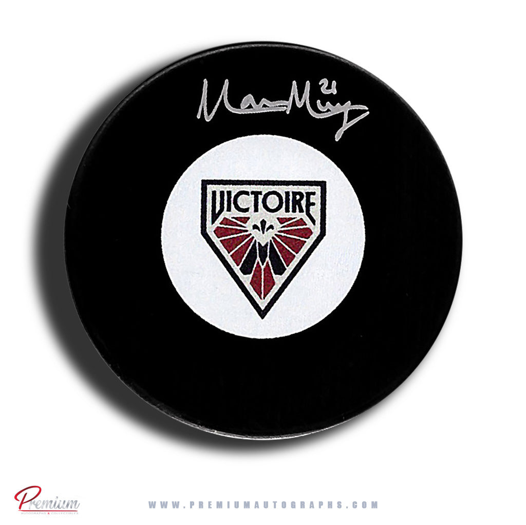 Maureen Murphy Montreal Victoire PWHL Autographed Puck