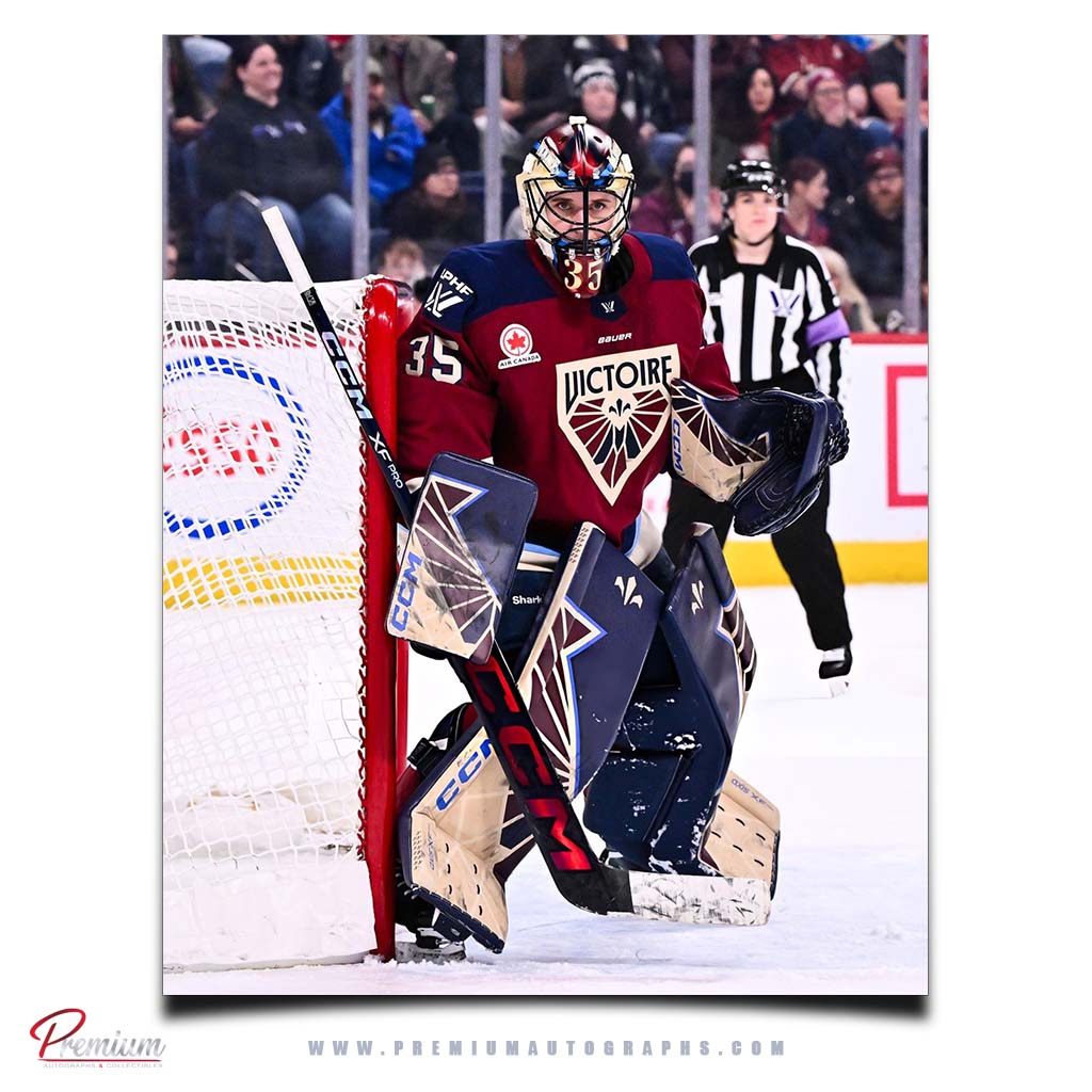 Ann-Renee Desbiens Montreal Victoire PWHL Autographed 8x10 Photograph (PreOrder 09)