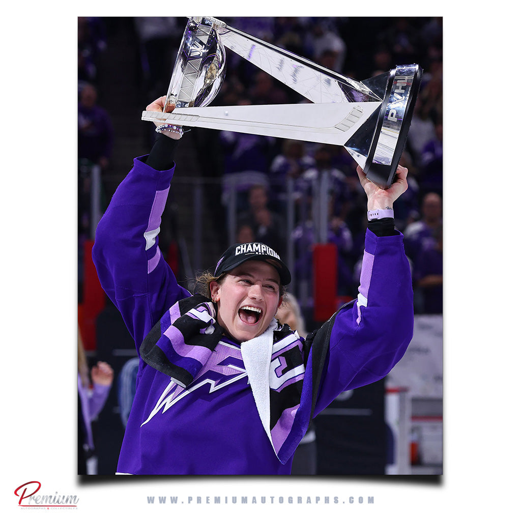 Maggie Flaherty Minnesote Frost Autographed 8x10 Photograph (PreOrder 02)