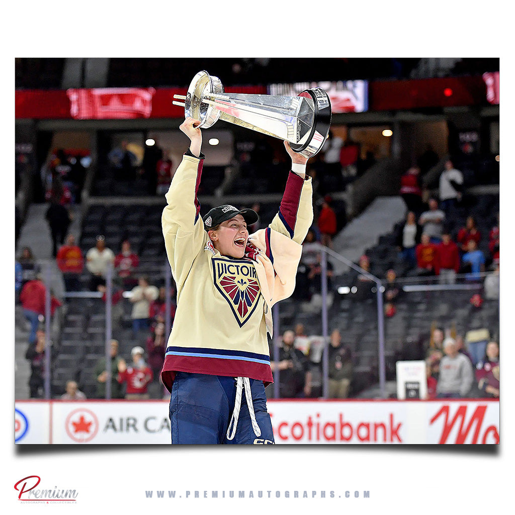 Maggie Flaherty Montreal Victoire Autographed 8x10 Photograph (PreOrder 06)