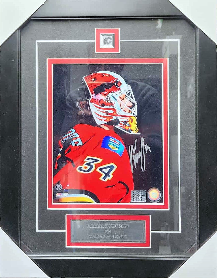 Miikka Kiprusoff Signed & Framed 8x10 Photo – Calgary Flames