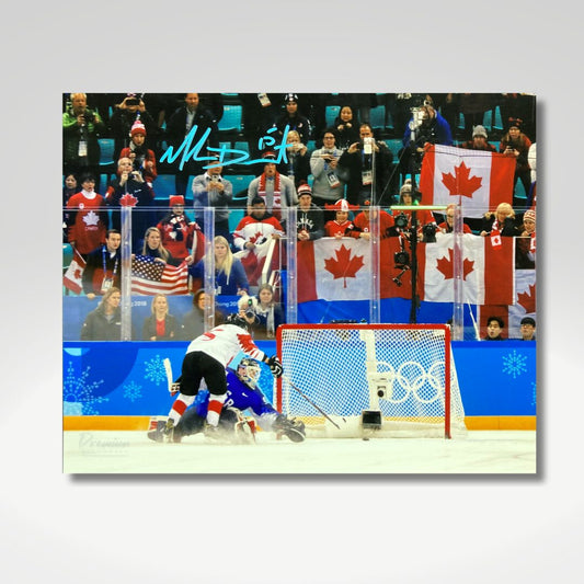 Melodie Daoust Team Canada Signed 8x10 Photograph Breakaway Goal Vs. USA