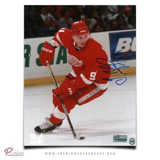 Sergei Fedorov Detroit Red Wings Autographed 8x10 Photograph With the Puck