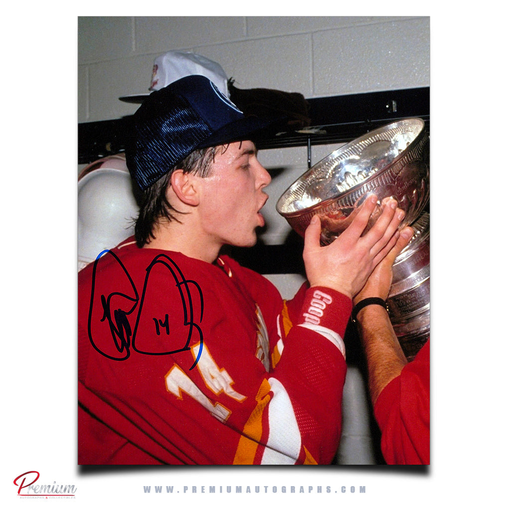 Theoren Fleury Calgary Flames Signed 8x10 Photograph Stanley Cup Celebration