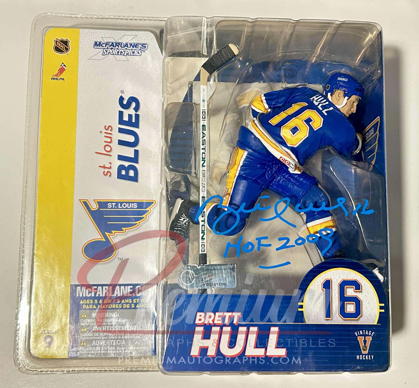 Brett Hull St. Louis Blues Autographed McFarlane Series 9