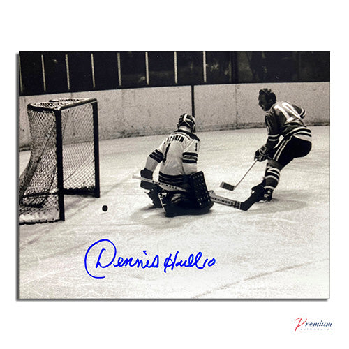 Dennis Hull Chicago Blackhawks Signed 8x10 Photograph Beating Giacomin