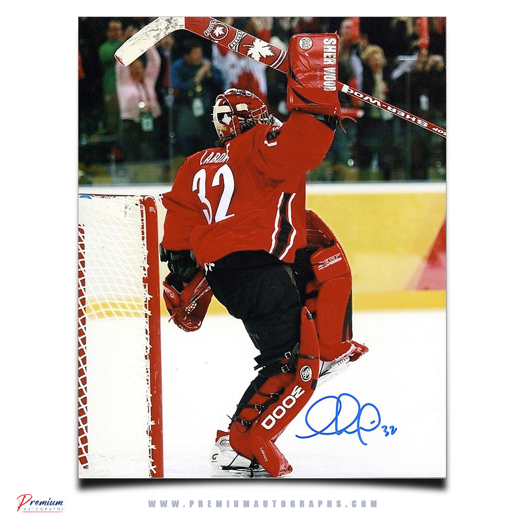 Charline Labonte Team Canada Signed 8x10 Photograph Celebration