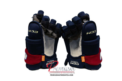 Haley Scamurra Montreal Victoire Game Used Gloves 2025 Game Used Inscription
