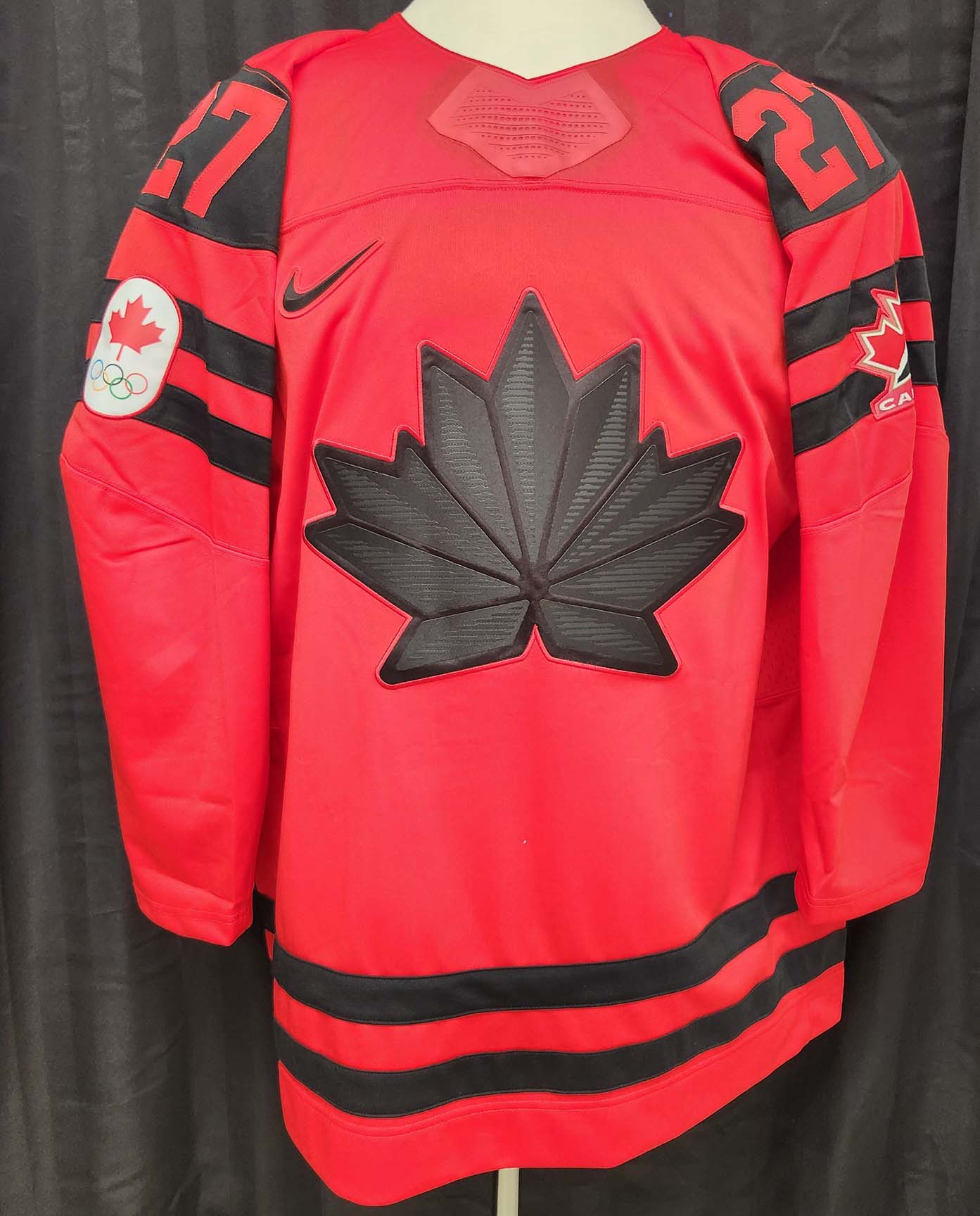 Emma Maltais Team Canada Autographed Nike Jersey w/ Beijing 2202 Gold Inscription.