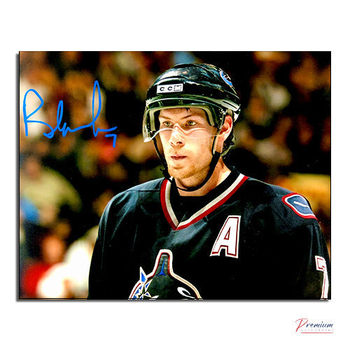 Brendan Morrison Vancouver Canucks Signed 8x10 Photograph Close Up