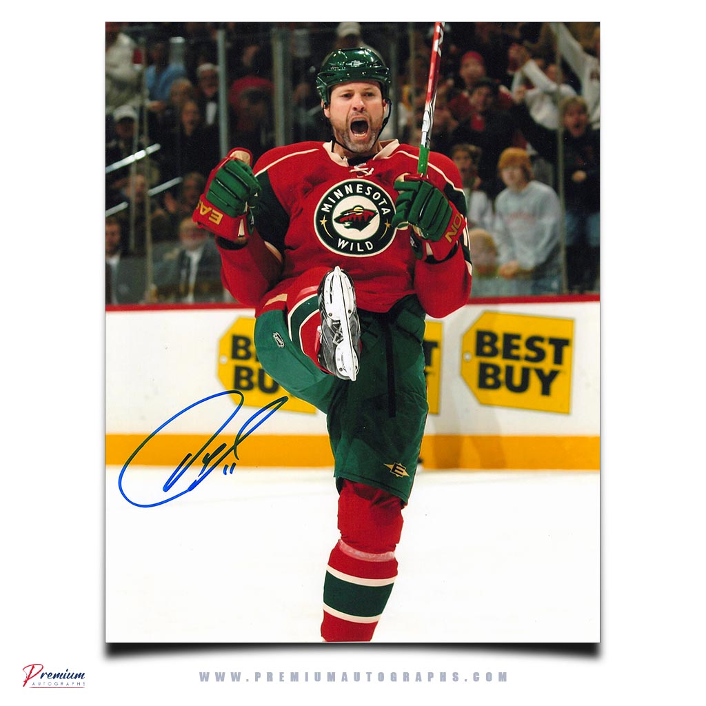 Owen Nolan Minnesota Wild Signed 8x10 Photograph Celebration