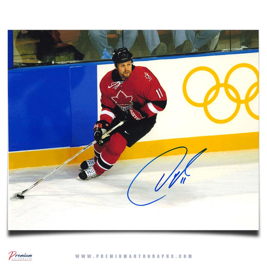 Owen Nolan Team Canada Signed 8x10 Photograph Along the Boards