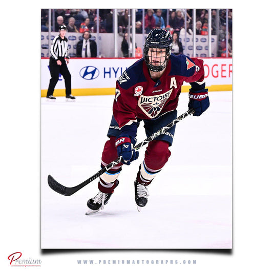 Laura Stacey Montreal Victoire Autographed 8x10 Photograph (Pre-Order 01)