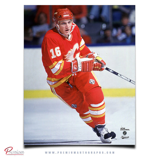 Brett Hull Calgary Flames Autographed 8x10 Photograph (Pre-Order 01)