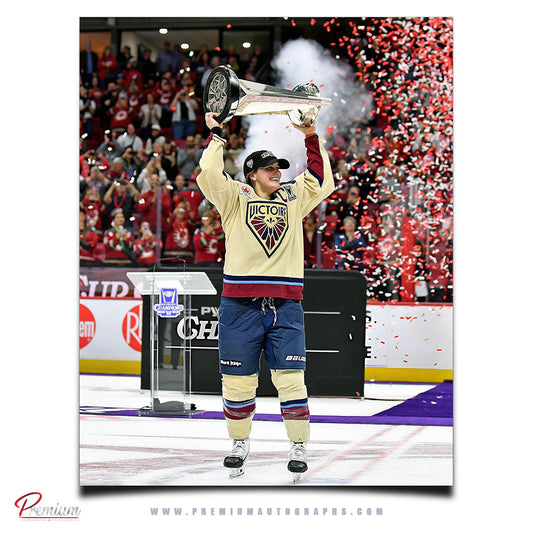 Marie-Philip Poulin Montreal Victoire Autographed 8x10 2026 Walter Cup Champion Celebration (PreOrder 02)
