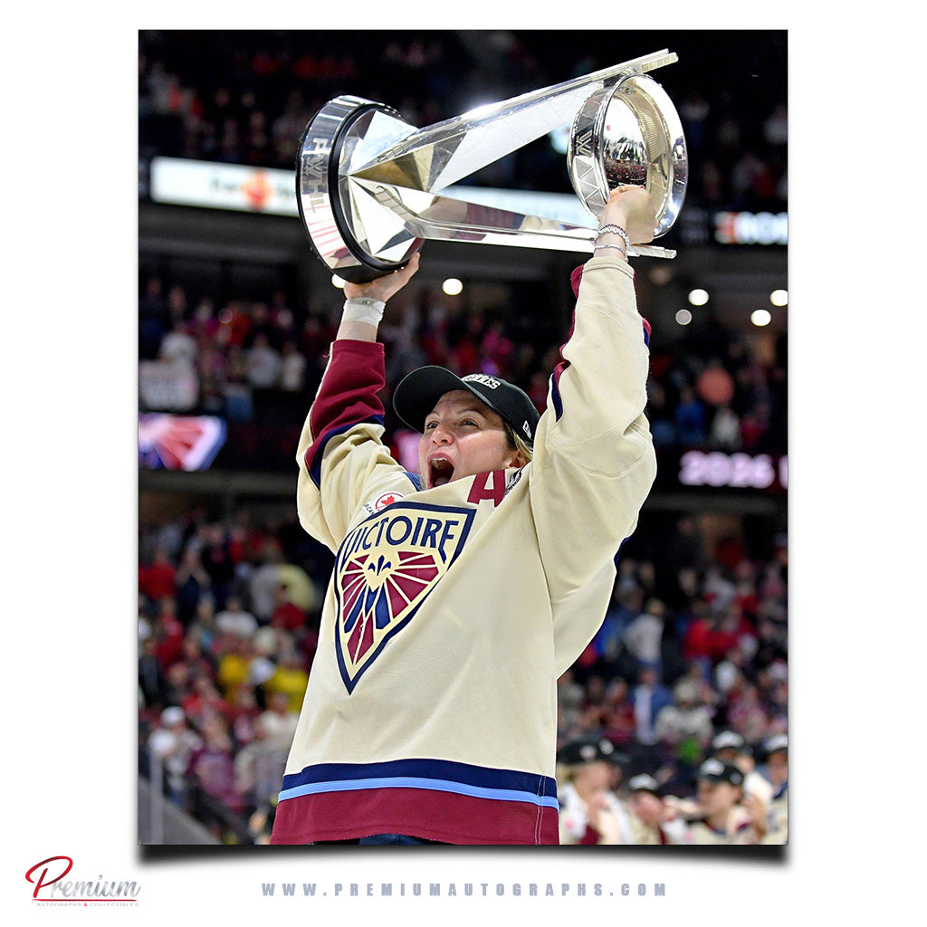 Laura Stacey Montreal Victoire Autographed 8x10 Photograph (PreOrder 07)