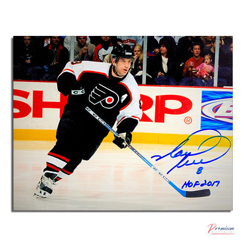 Mark Recchi Philadelphia Flyers Signed 8x10 Photograph w/ HOF 2017 Inscription