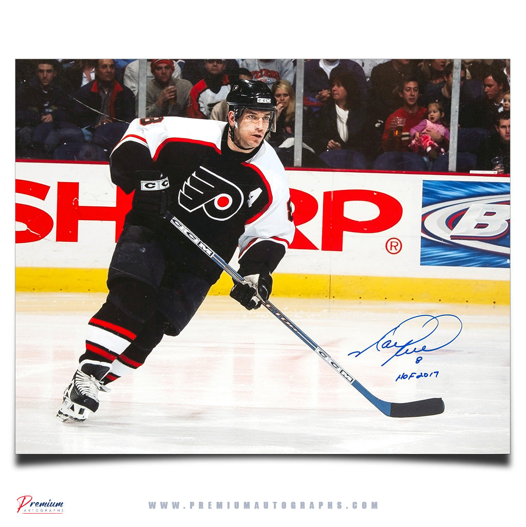 Mark Recchi Philadelphia Flyers Signed 16x20 Photograph w/ HOF 2017