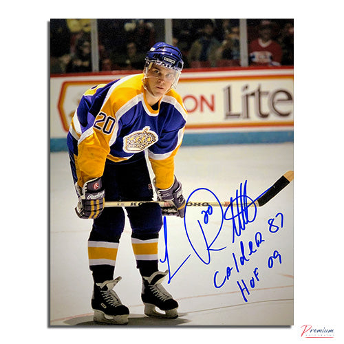 Luc Robitaille Los Angeles Kings Signed 8x10 Photograph w/ Calder 87/ HOF 09 Inscription