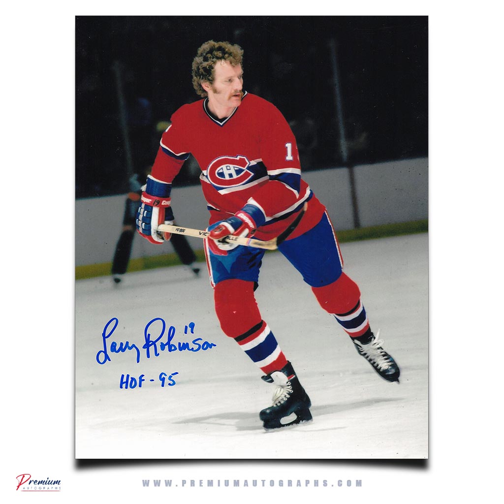 Larry Robinson Montreal Canadiens Signed 8x10 Photograph Red Jersey w/ HOF 95 Inscription