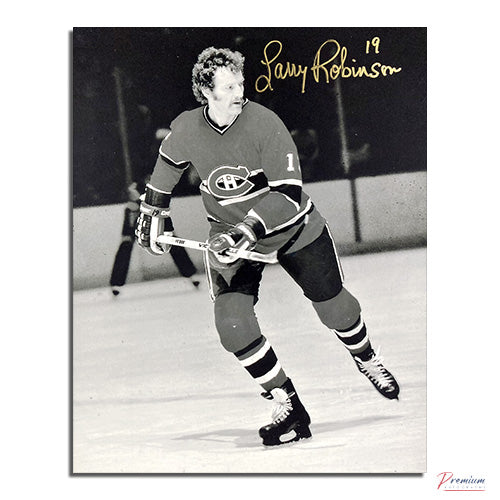 Larry Robinson Montreal Canadiens Signed 8x10 Photograph B/W