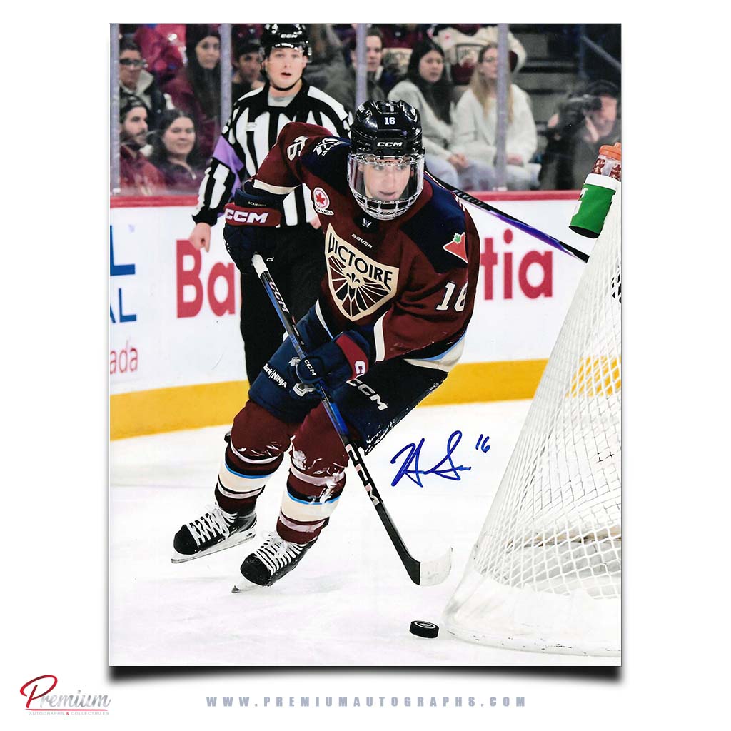 Hayley  Scamurra Montreal Victoire PWHL Autographed 8x10 Photograph Around the Net