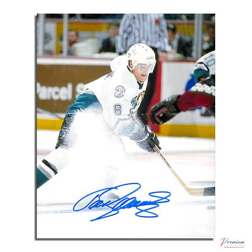 Teemu Selanne Anahain Ducks Signed 8x10 On the Rush