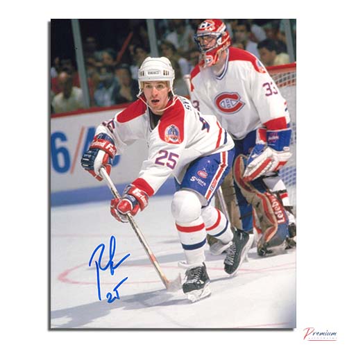 Petr Svoboda Montreal Canadiens Signed 8x10 Defensive Play