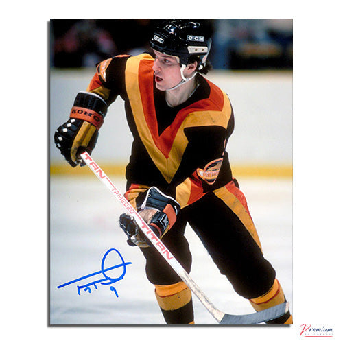 Tony Tanti Vancouver Canucks Signed 8x10 Photograph