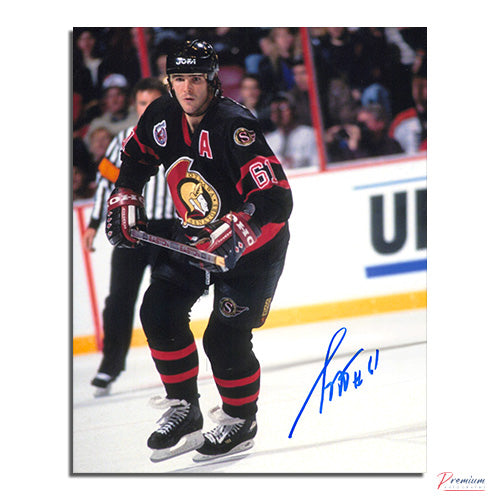 Sylvain Turgeon Ottawa Sabres Signed 8x10 Photograph Focused