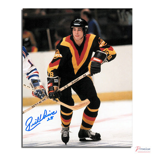 Rick Vaive Vancouver Canucks Signed 8x10 Photograph Battling