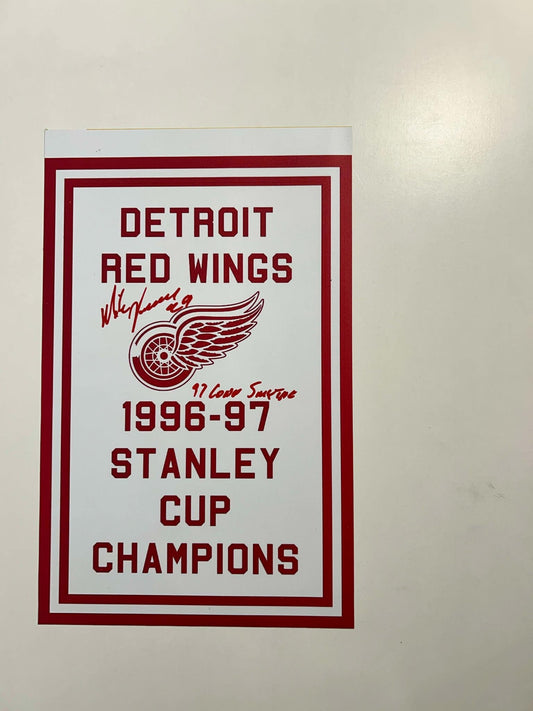 Mike Vernon Detroit Red Wings 1996-97 Stanley Cup Champions Autographed w/ 97 Conn Smythe Inscription