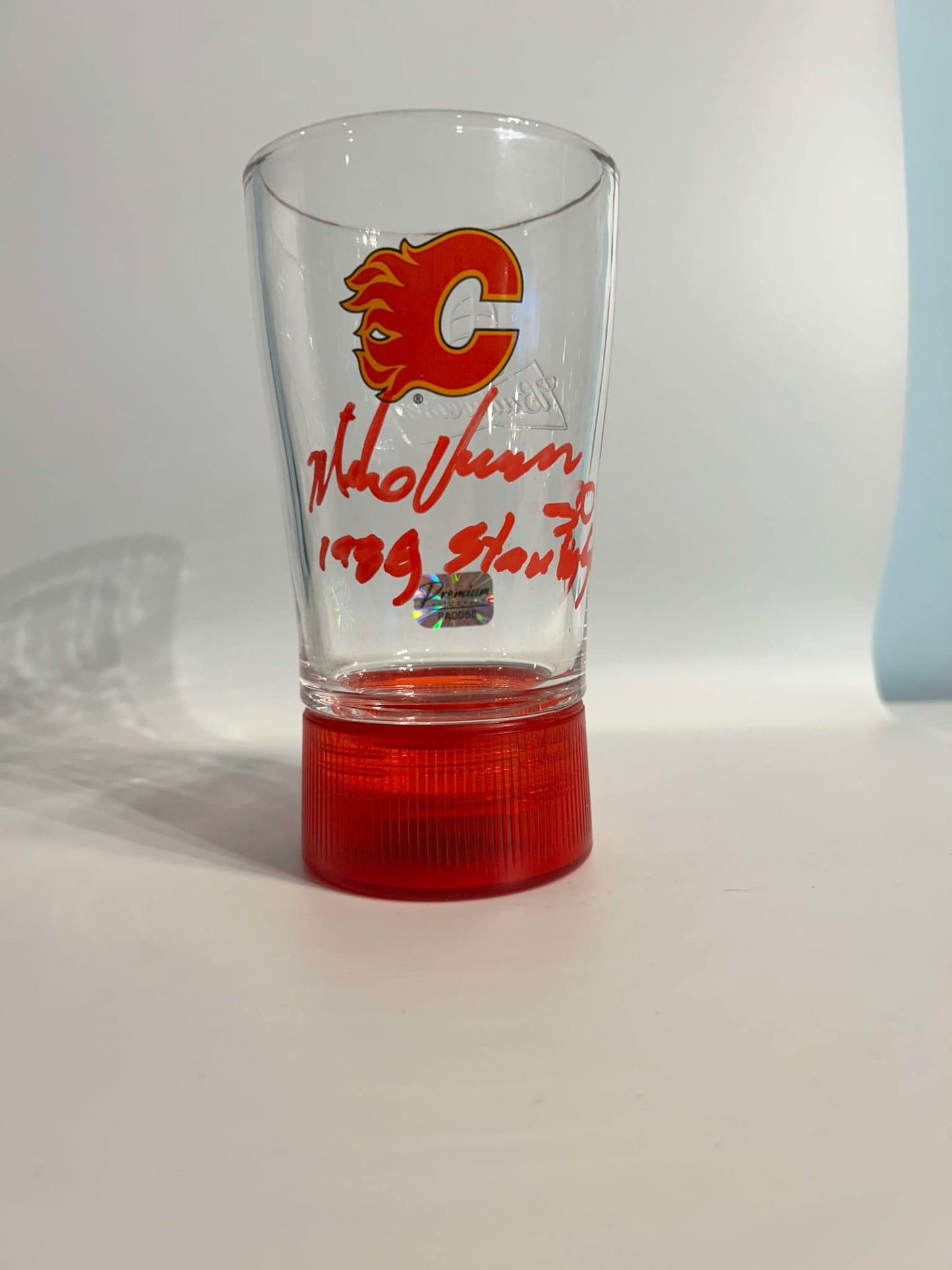 Mike Vernon Calgary Flames Autographed Budweiser Glass w/ 1989 Stanley Cup