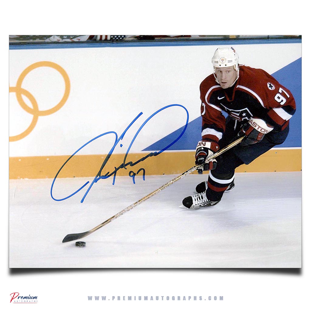 Jeremy Roenick Team USA Signed 8x10 Photograph with the Puck